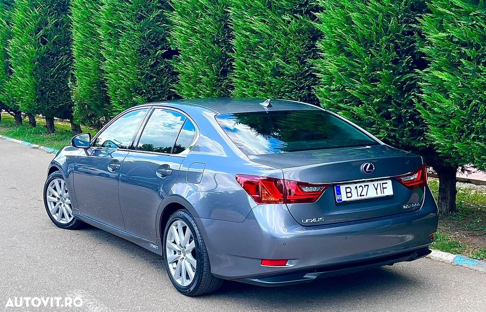 Lexus Seria GS - 7