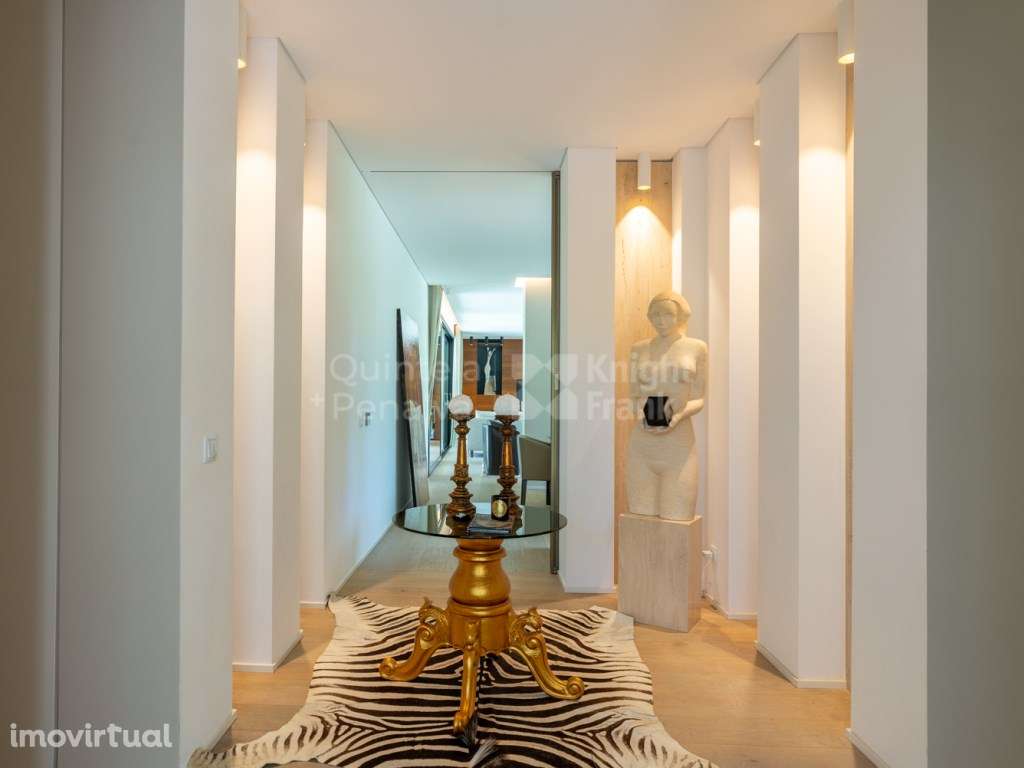 Moradia T4+1 com jardim e piscina no parque natural Cascais- Sintra - Grande imagem: 5/57