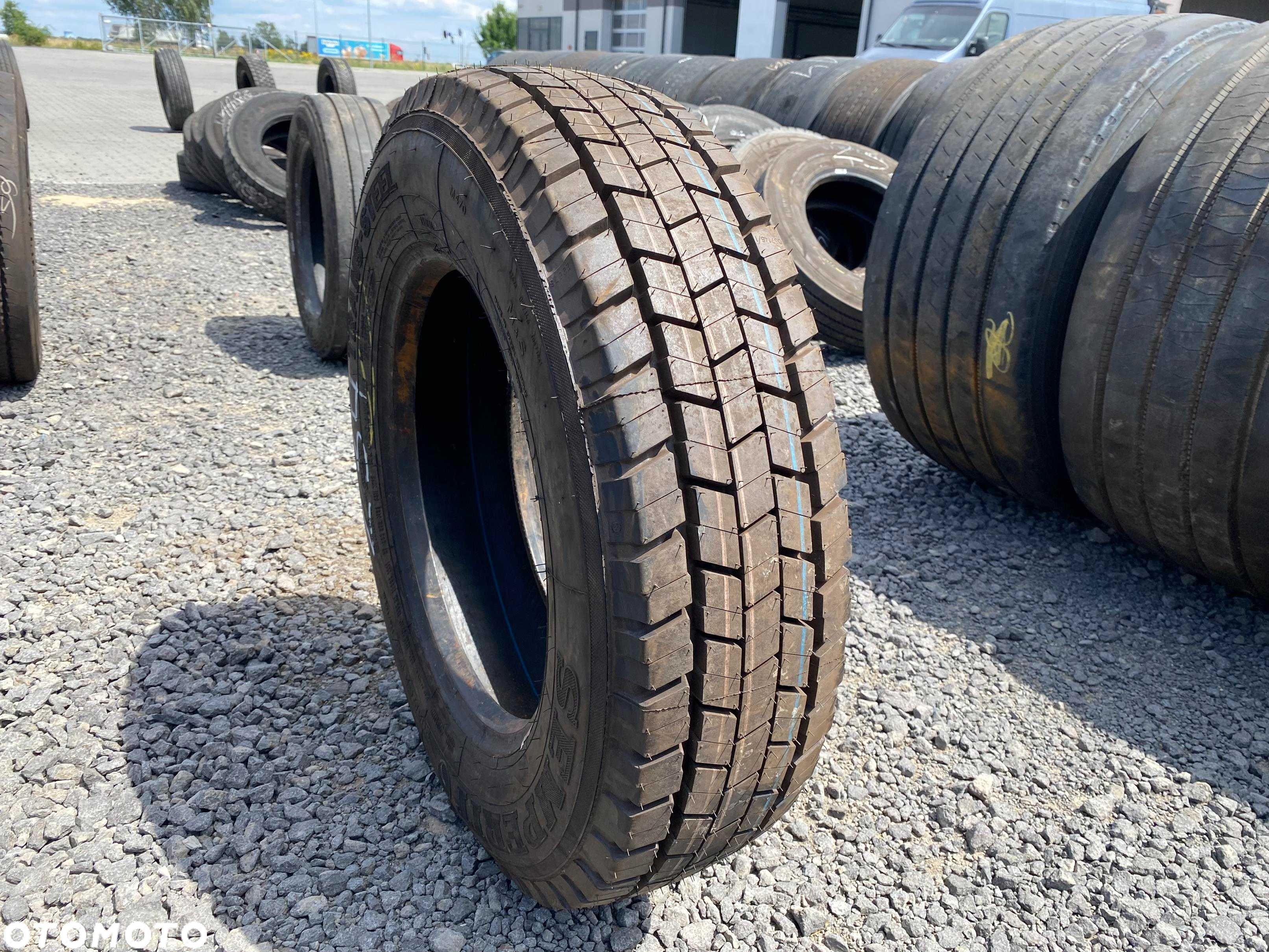 Opona 205/75R17.5 SEMPERIT TRANS-STEEL Napędowa 100% Bieżnika - 1