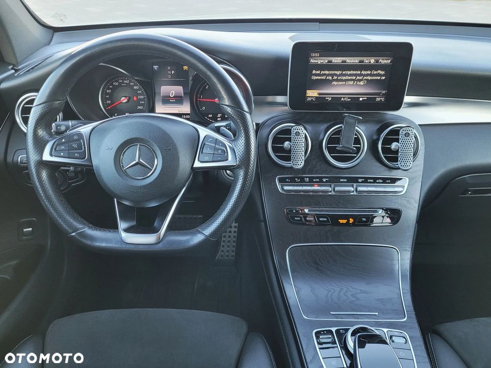 Mercedes-Benz GLC - 24