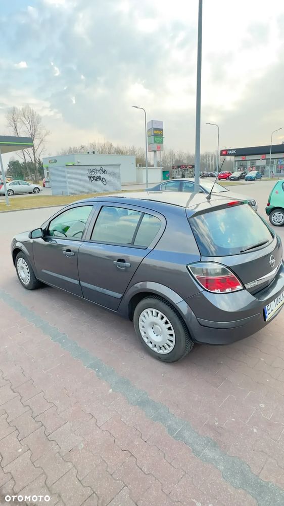 Opel Astra - 1