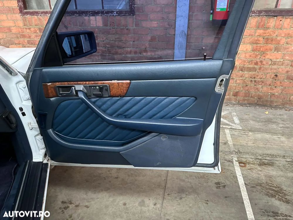 Mercedes-Benz 500 SEL - 30