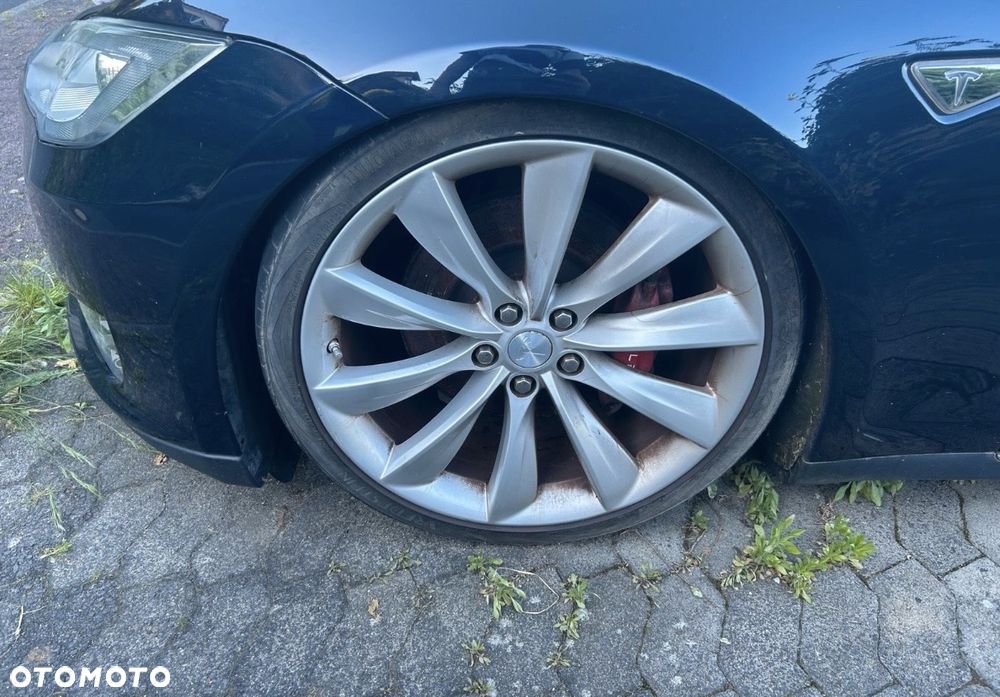 Tesla Model S Standard - 7