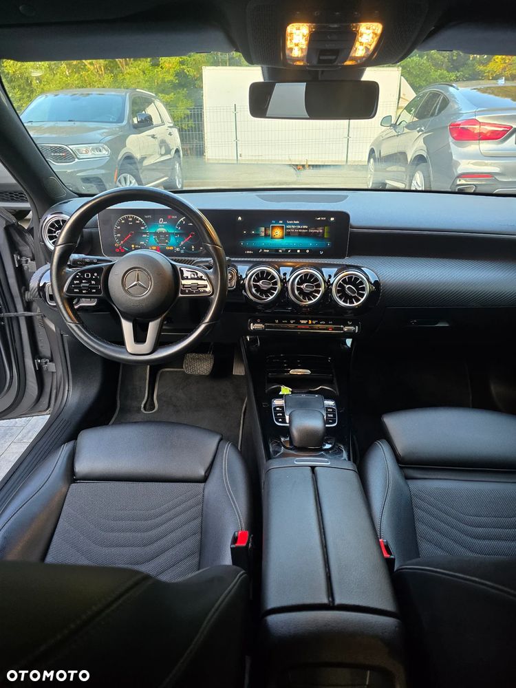 Mercedes-Benz Klasa A 200 Edycja specjalna 7G-DCT - 9