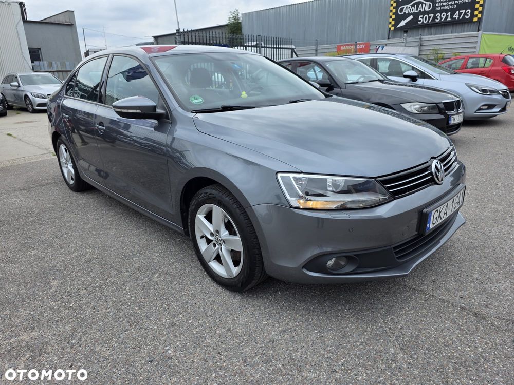 Volkswagen Jetta 1.4 TSI Comfortline - 3