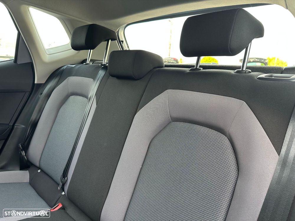 SEAT Arona 1.0 TSI Xcellence - 28