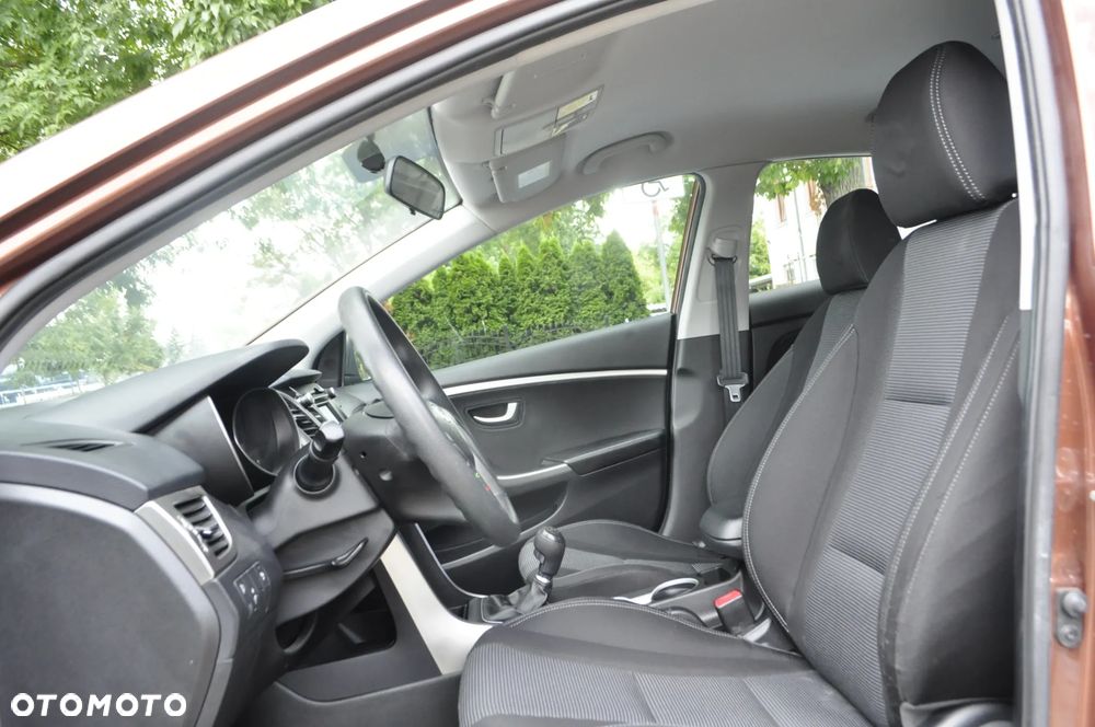 Hyundai i30 1.4 Comfort - 3