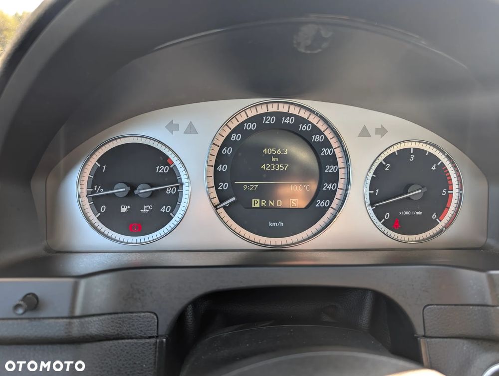 Mercedes-Benz Klasa C 320 CDI Avantgarde 4-Matic - 24