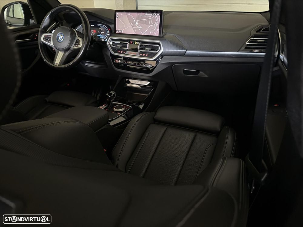 BMW X3 30 e xDrive Pack M — fotografia 19