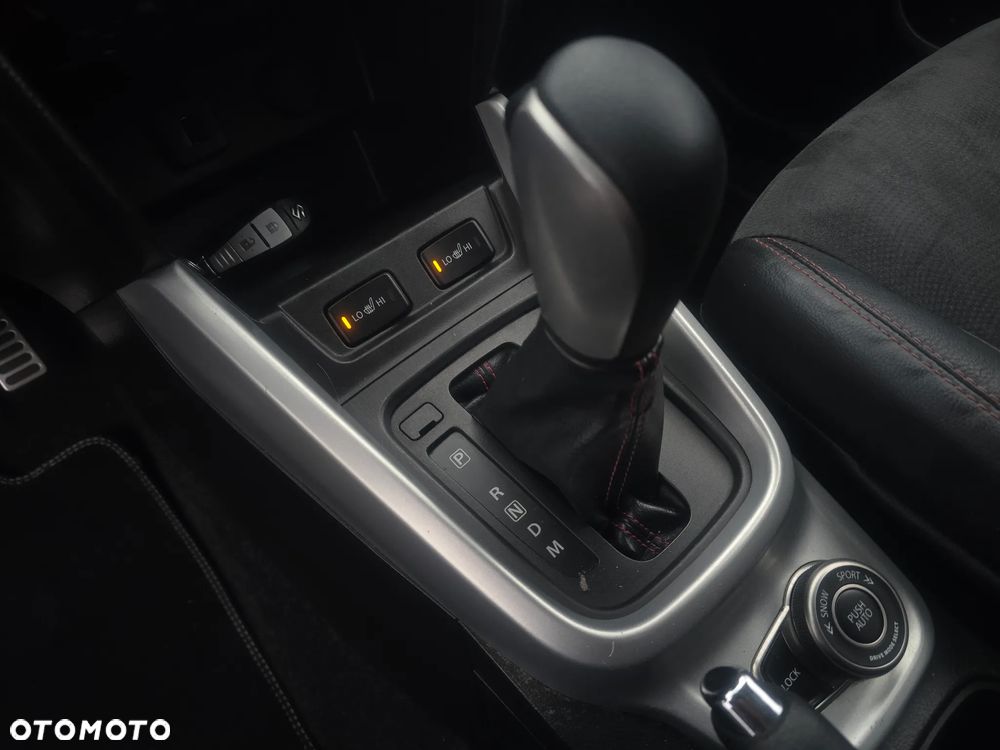 Suzuki Vitara 1.4 Boosterjet Premium 4WD - 29