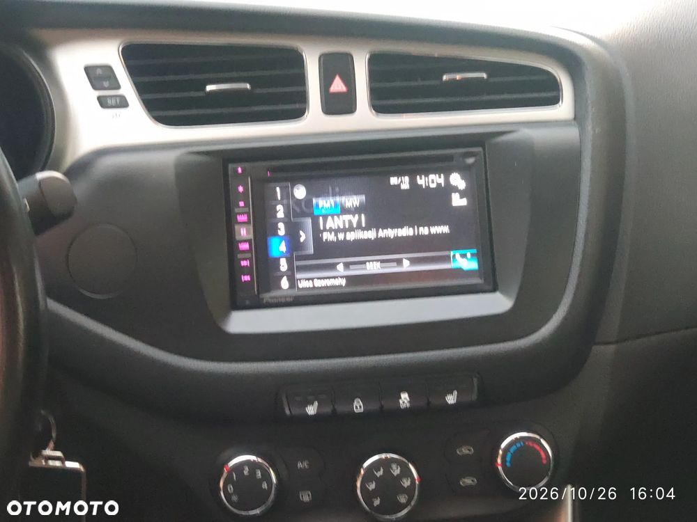 Kia Ceed - 5