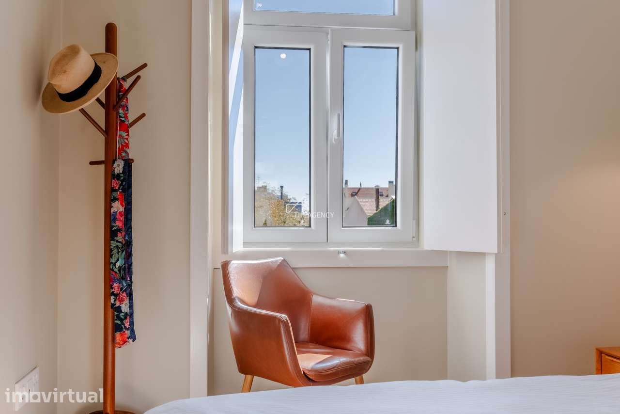 Amplo Apartamento T3+1 Renovado com Luz Natural e Espaço Exterior pert - Grande imagem: 3/60