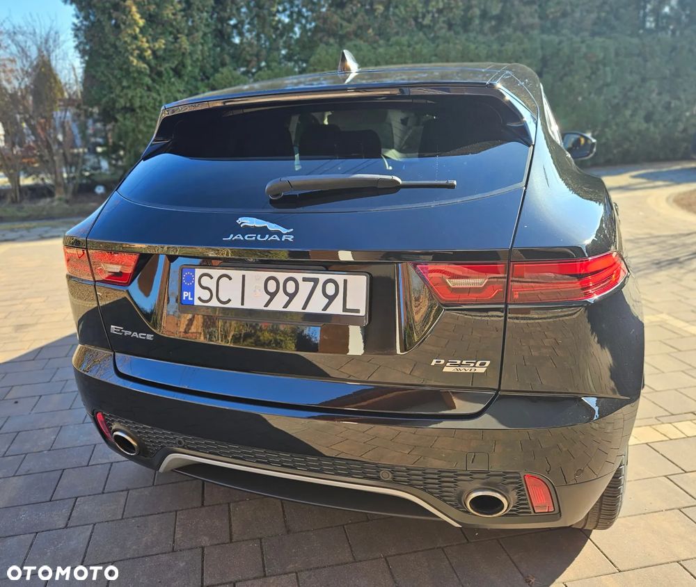 Jaguar E-Pace P250 AWD SE - 14