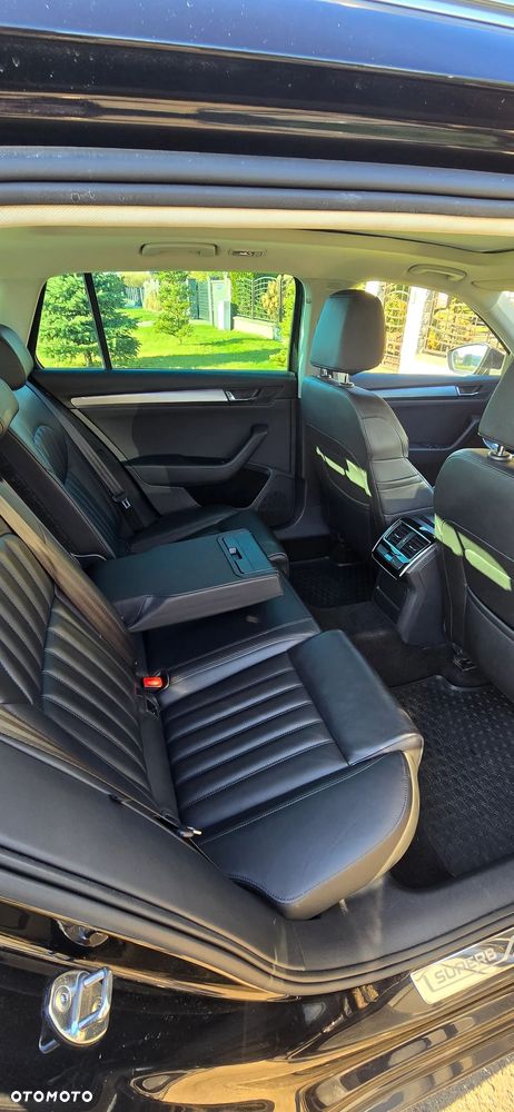 Skoda Superb 2.0 TDI DSG Ambition - 11