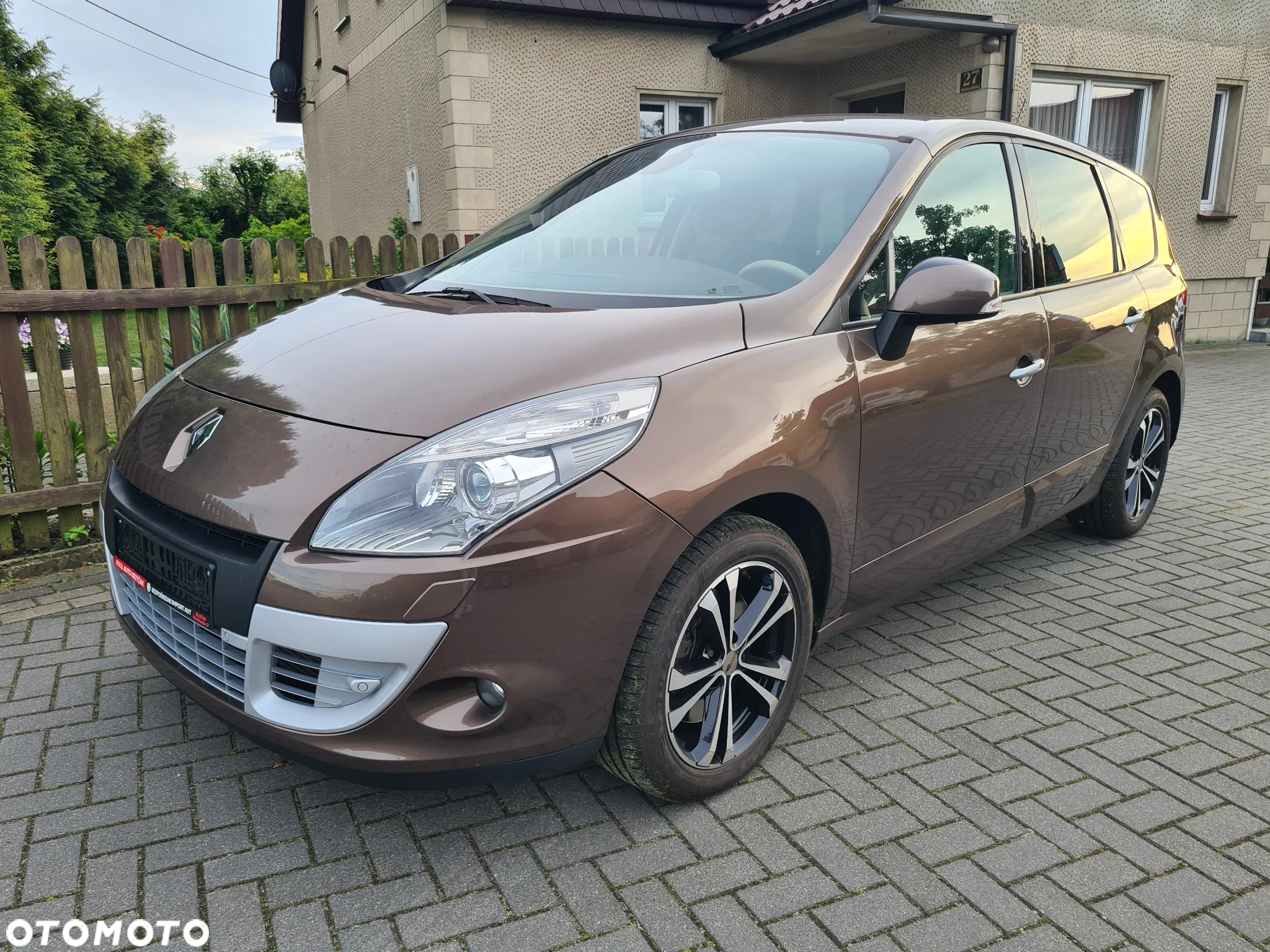 Renault Scenic dCi 150 FAP Dynamique - 2
