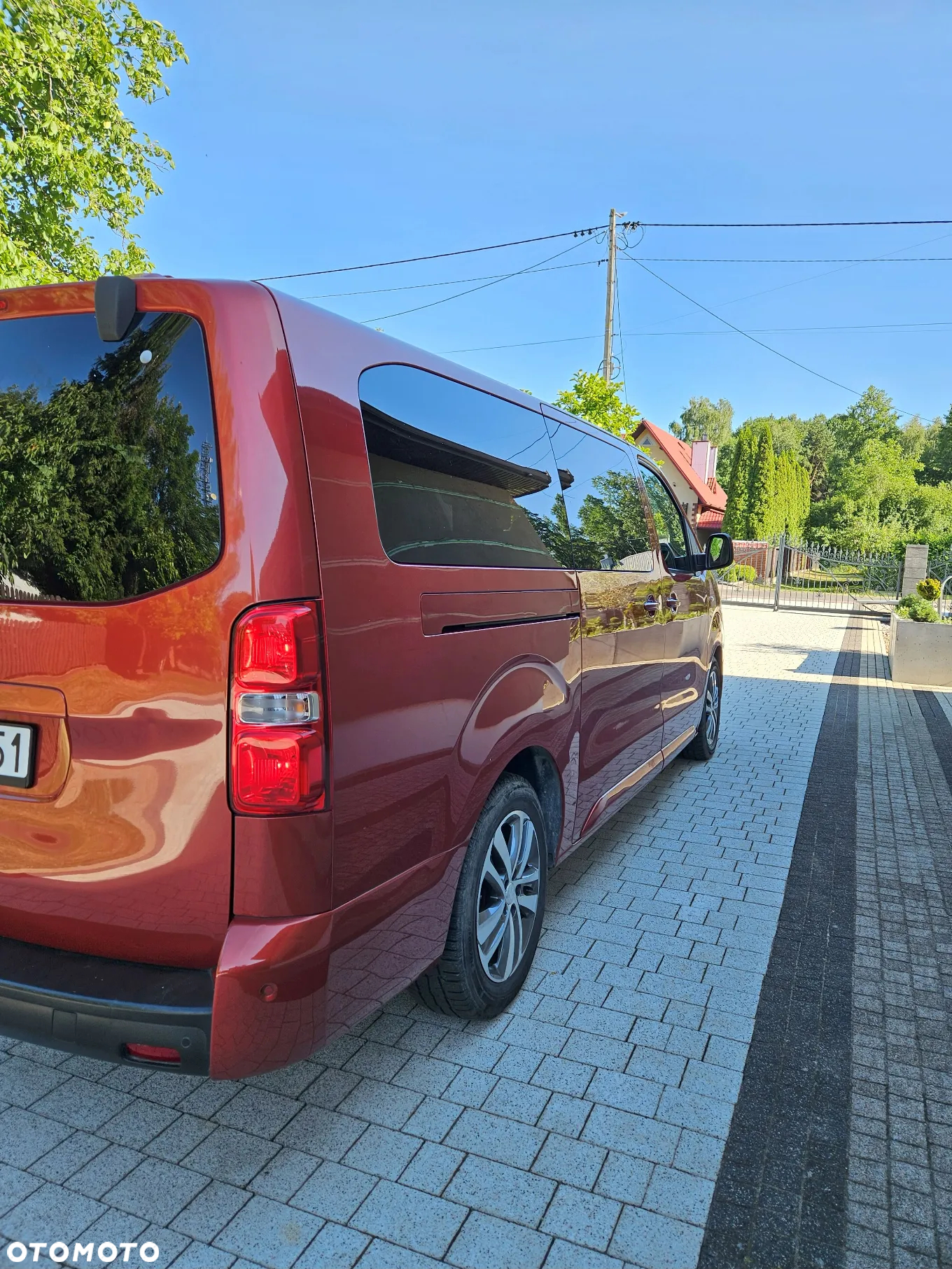 Peugeot Traveller - 3