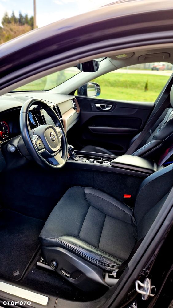 Volvo XC 60 D4 Geartronic Momentum Pro - 10