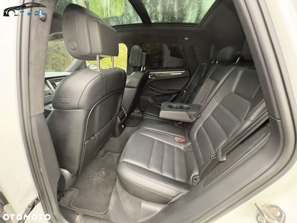 Porsche Macan 2015
