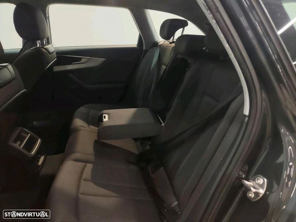 Audi A4 Avant 35 TDI S tronic - 3