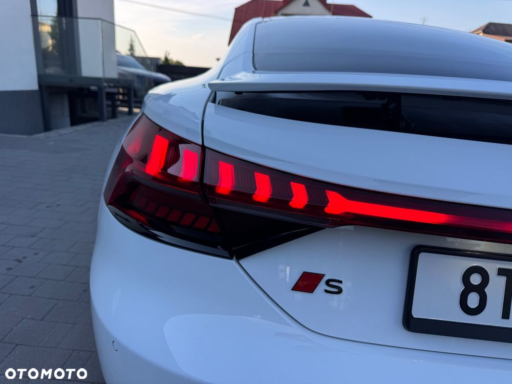 Audi e-tron GT 105kWh S Launch Edition Quattro - 6