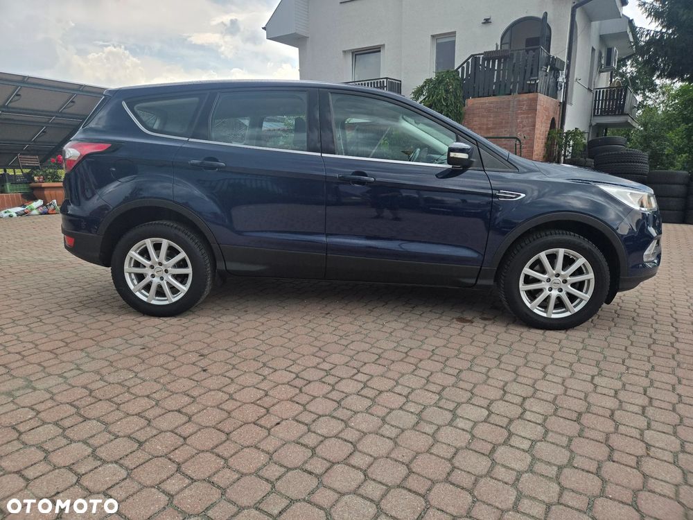 Ford Kuga 1.5 EcoBoost 2x4 Cool & Connect - 8