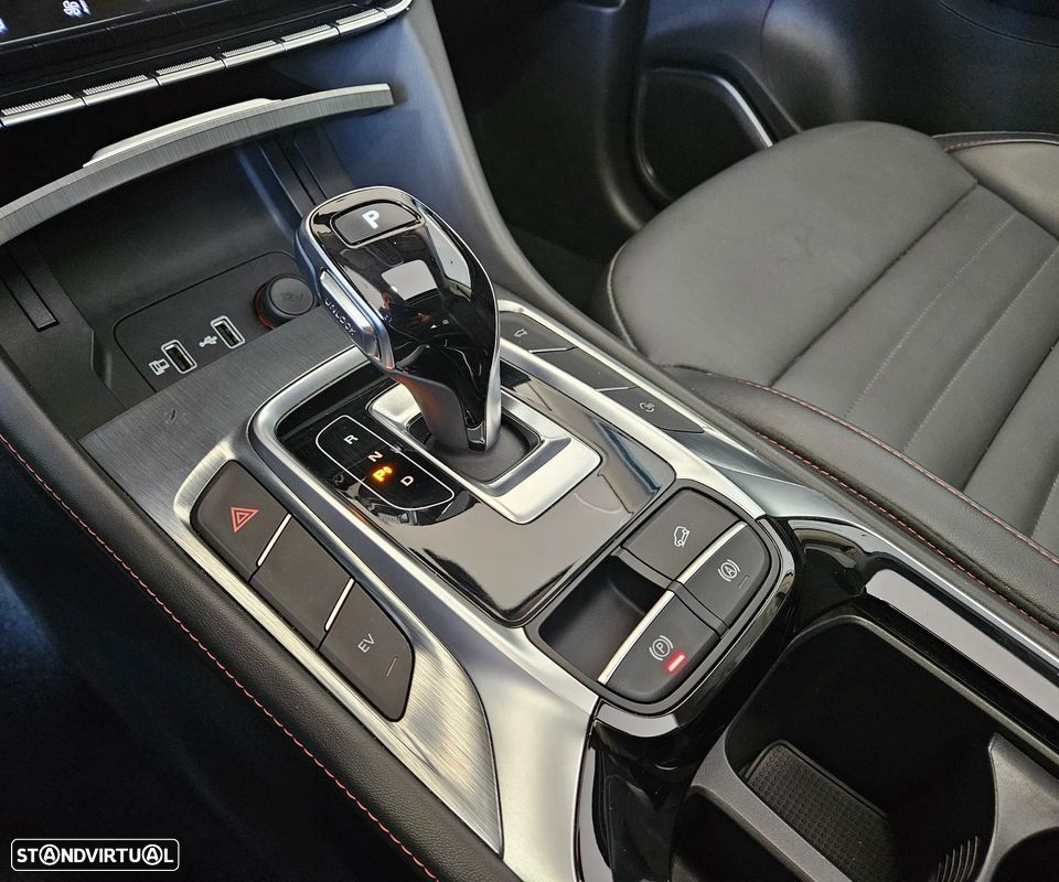MG EHS 1.5 T-GDI Plug-in Hybrid Luxury - 33