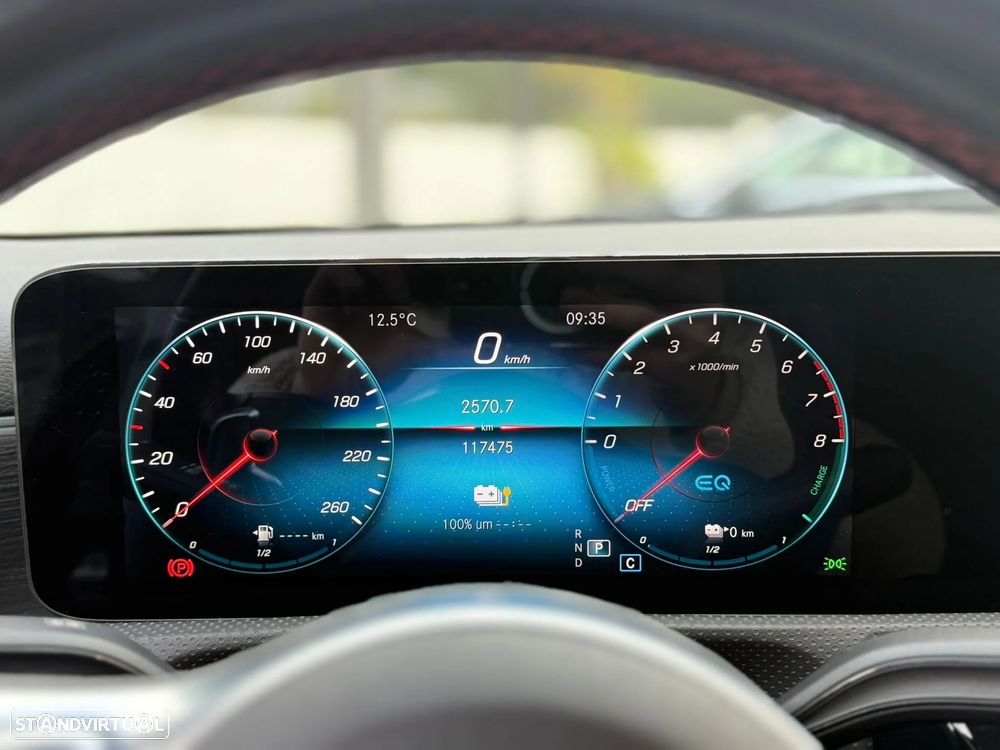 Mercedes-Benz A 250 e 8G-DCT AMG Line - 20