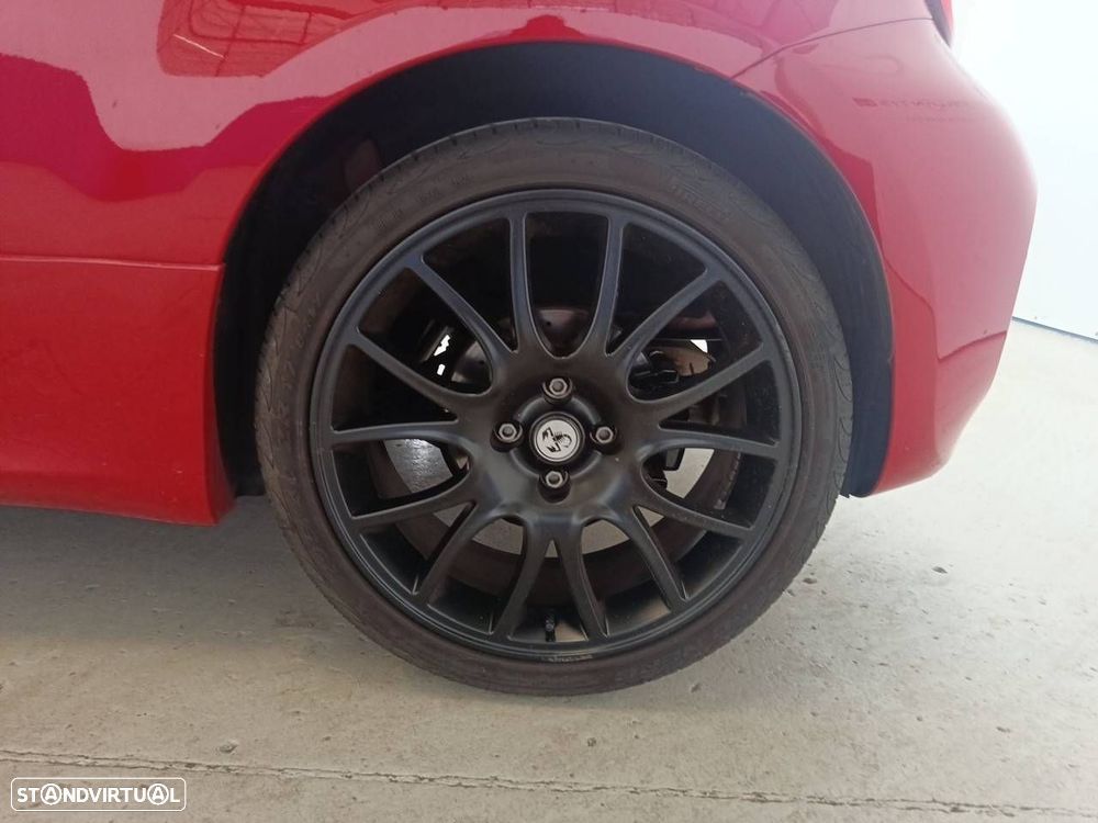 Abarth 595C 1.4 T-Jet F595 - 11
