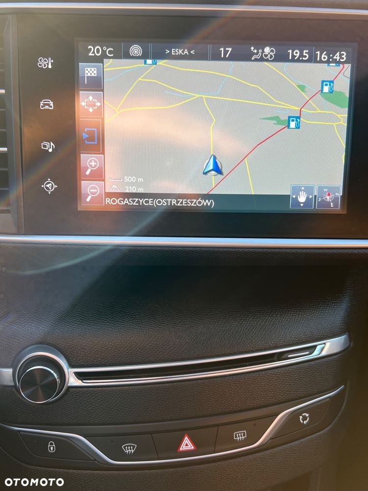 Peugeot 308 1.2 PureTech GPF Allure Pack S&S - 7