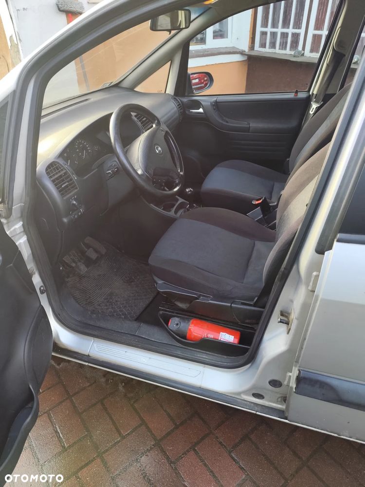 Opel Zafira 2.0 DTI Elegance - 10