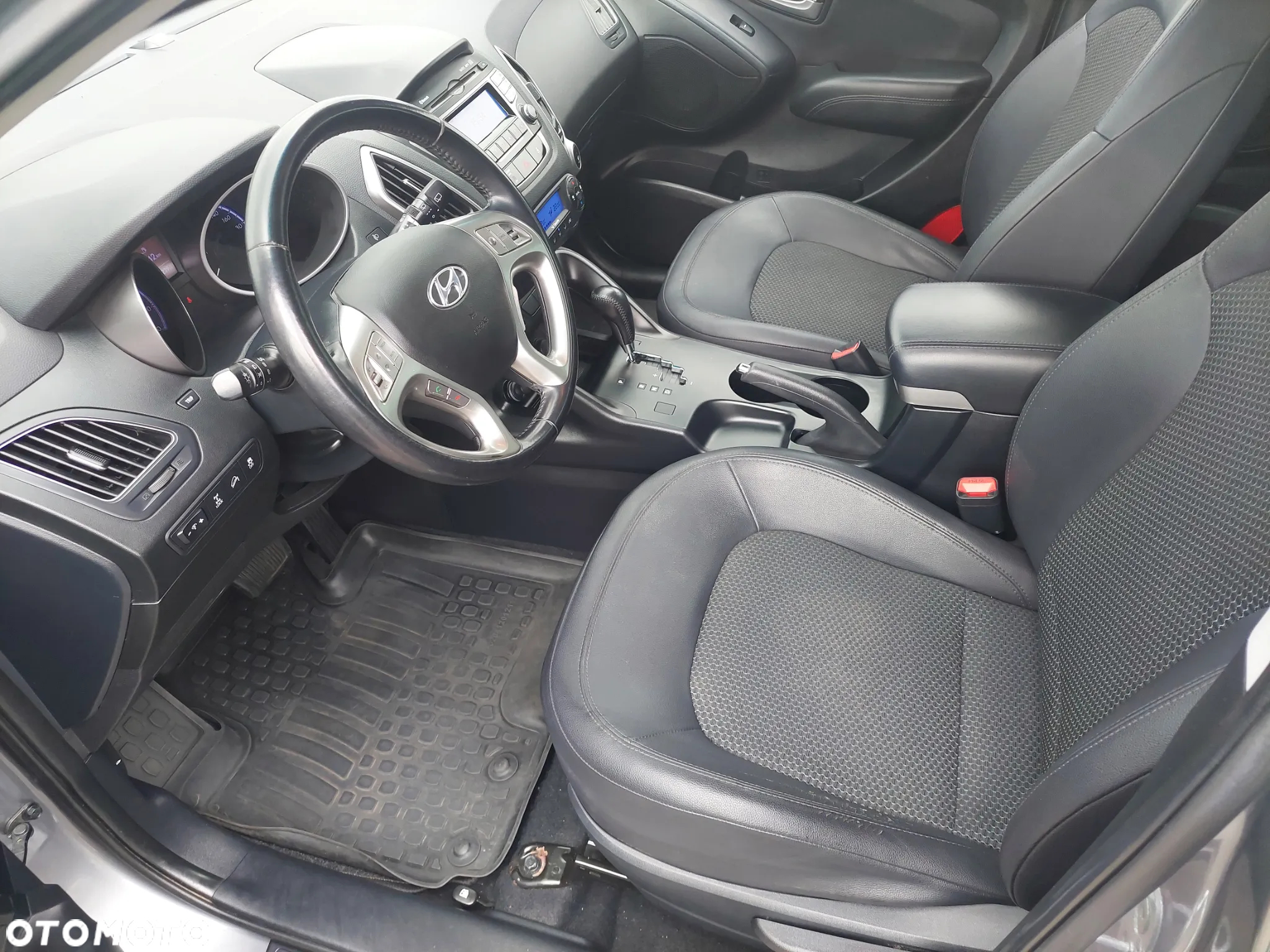 Hyundai ix35 2.0 4WD Automatik Premium - 11