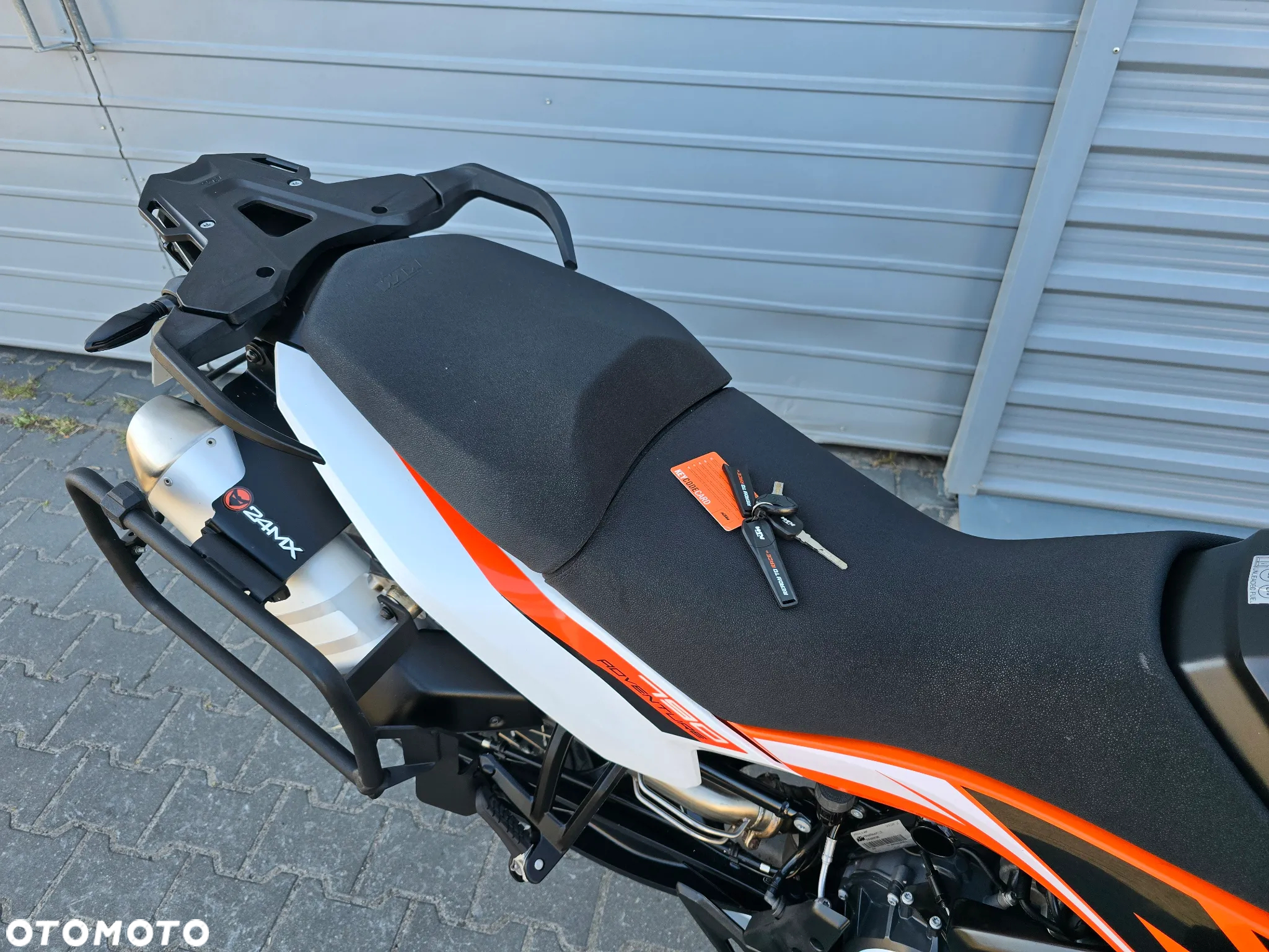 KTM Adventure - 10