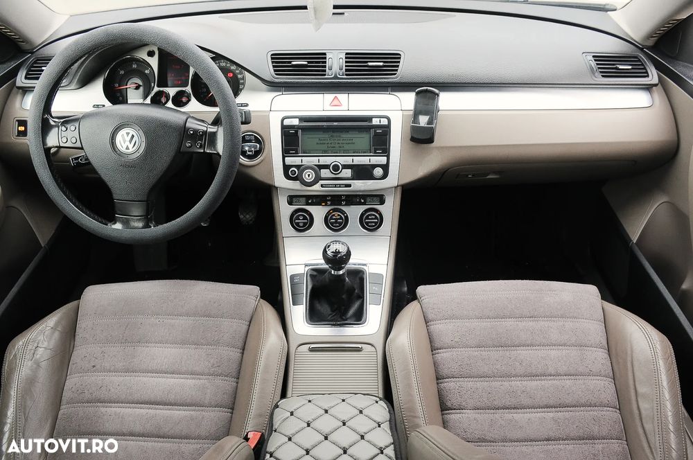 Volkswagen Passat Variant 2.0 TDI Highline DPF - 7