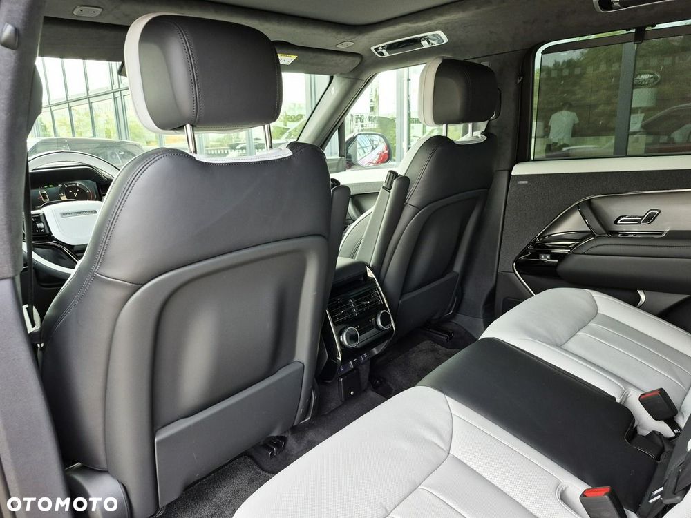 Land Rover Range Rover Sport - 25