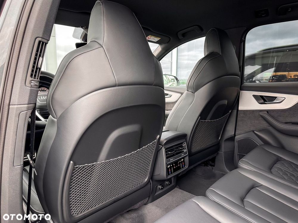 Audi Q7 - 39