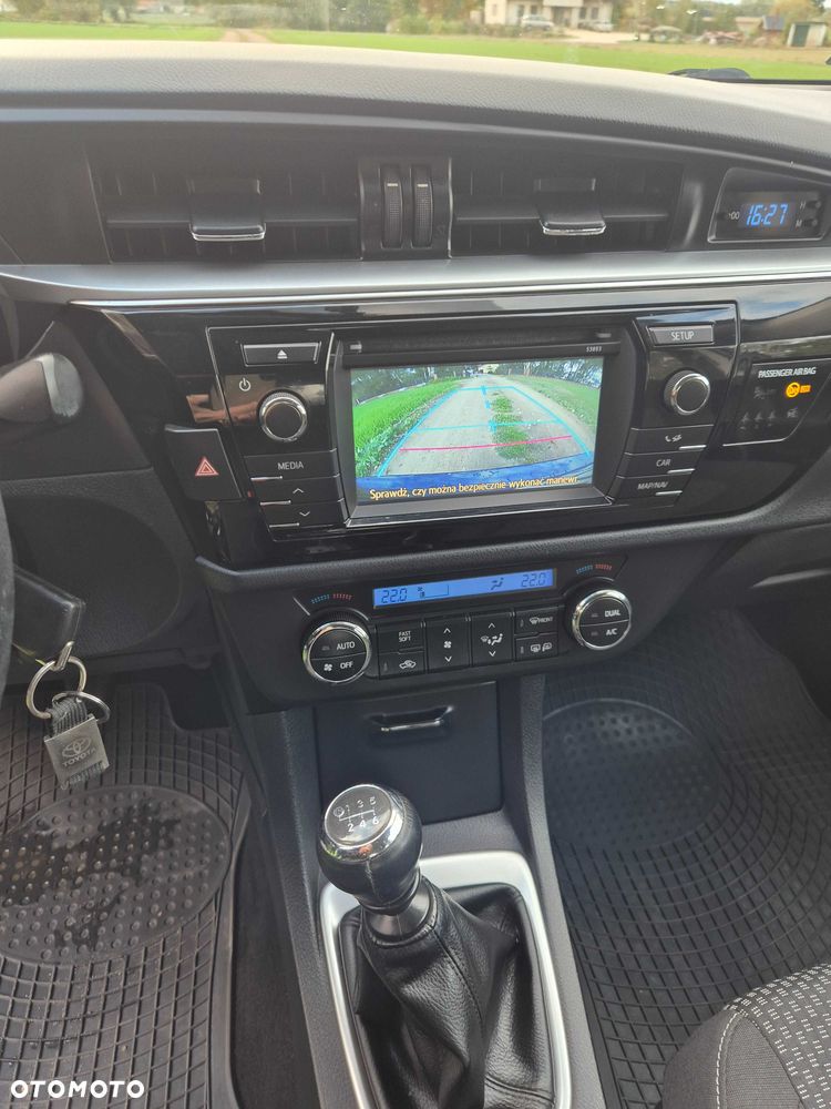 Toyota Corolla - 6
