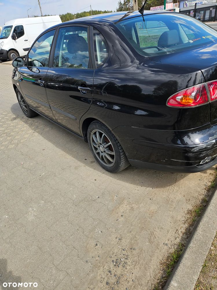 Seat Cordoba 1.4 16V Stylance - 4