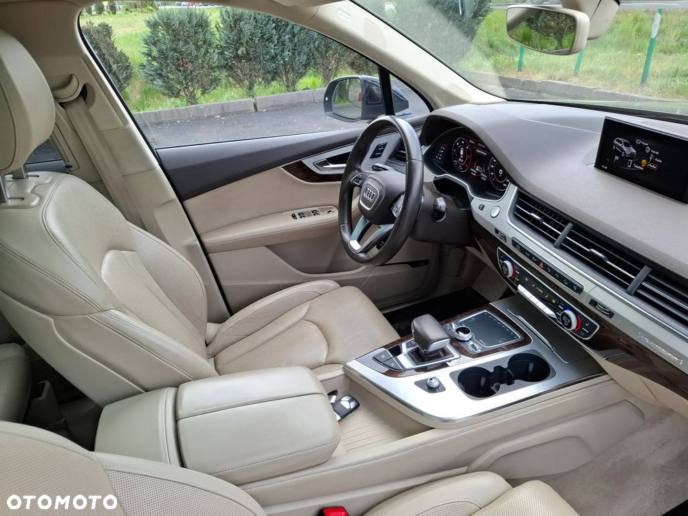 Audi Q7 - 26