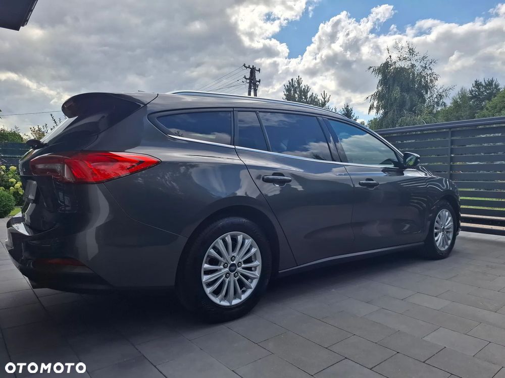 Ford Focus 1.5 EcoBlue STart-Stopp-System TITANIUM X - 12