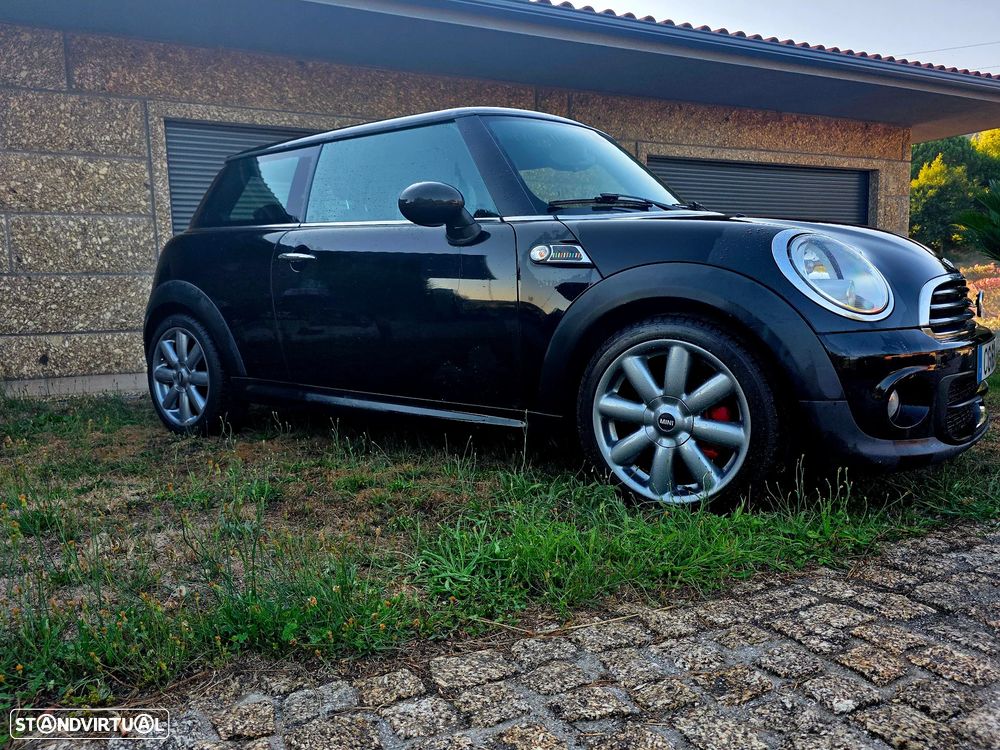 MINI 3 Portas Cooper D - 14