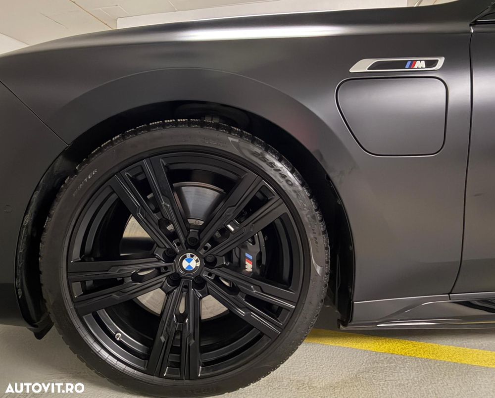 BMW M7 M760e xDrive - 17
