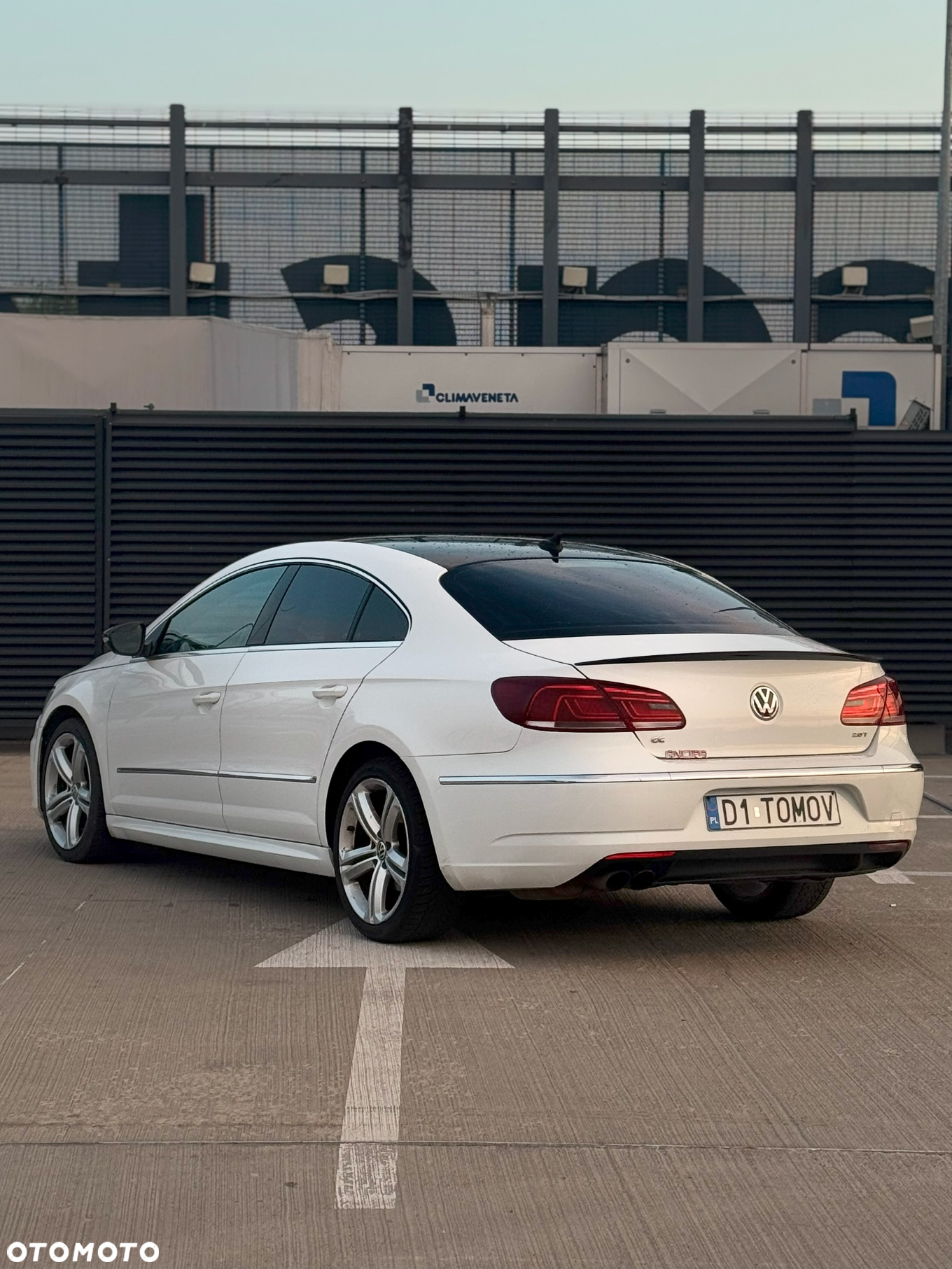 Volkswagen CC 2.0 TSI DSG - 9