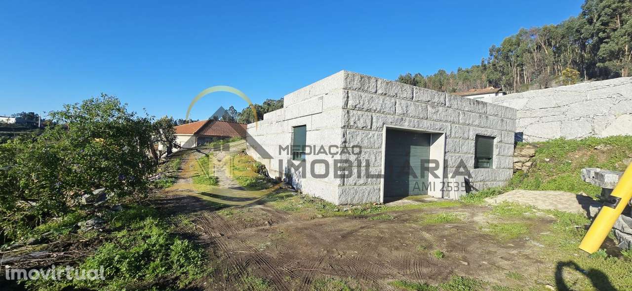 MORADIA EM CONSTRUÇÃO PARA VENDA - Grande imagem: 2/58