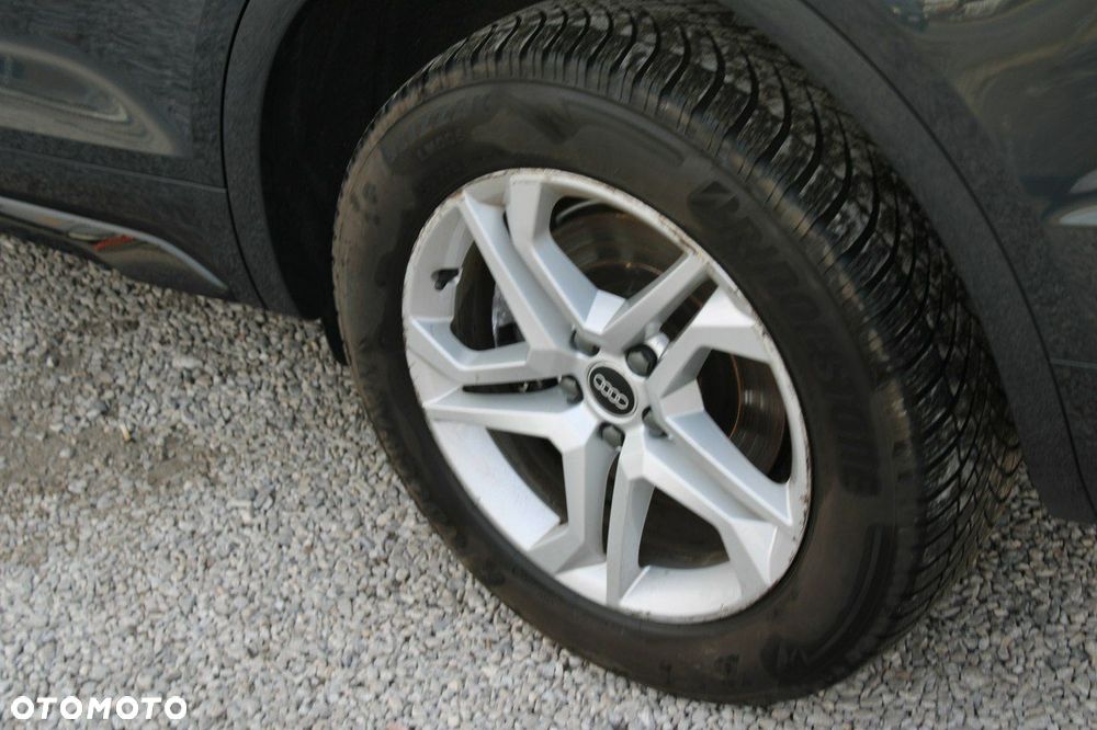 Audi Q5 Sportback - 12
