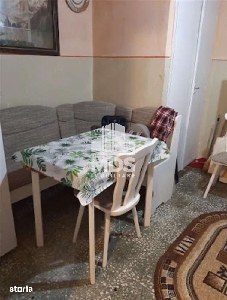 Apartament 2 camere in bloc anvelopat 55 mp — fotografia 3