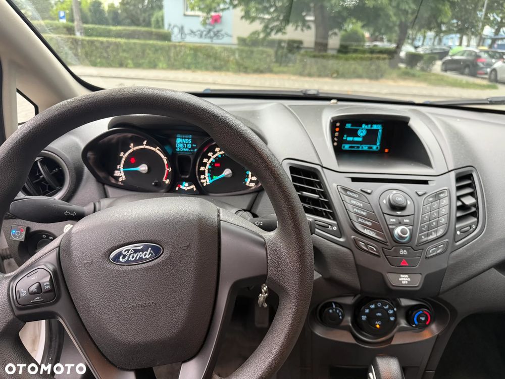 Ford Fiesta - 5
