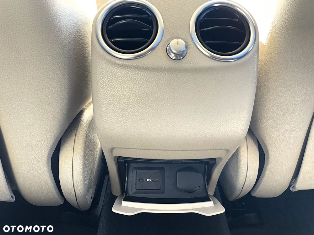 Mercedes-Benz GLC 220 d - 35