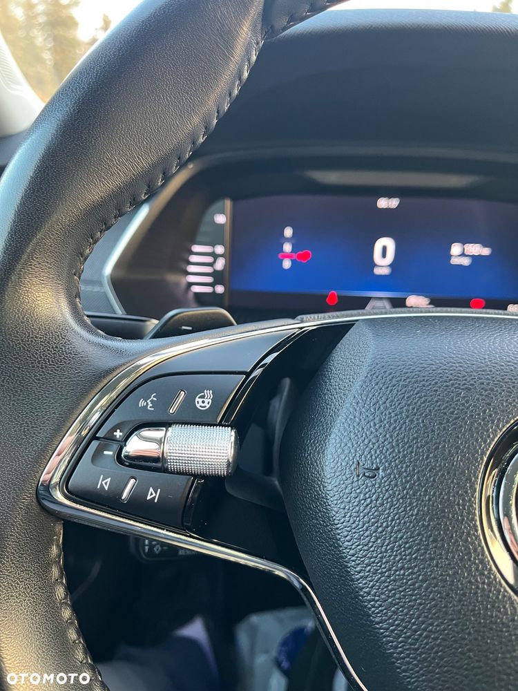 Skoda Octavia 2.0 TDI 4x4 Style DSG - 9