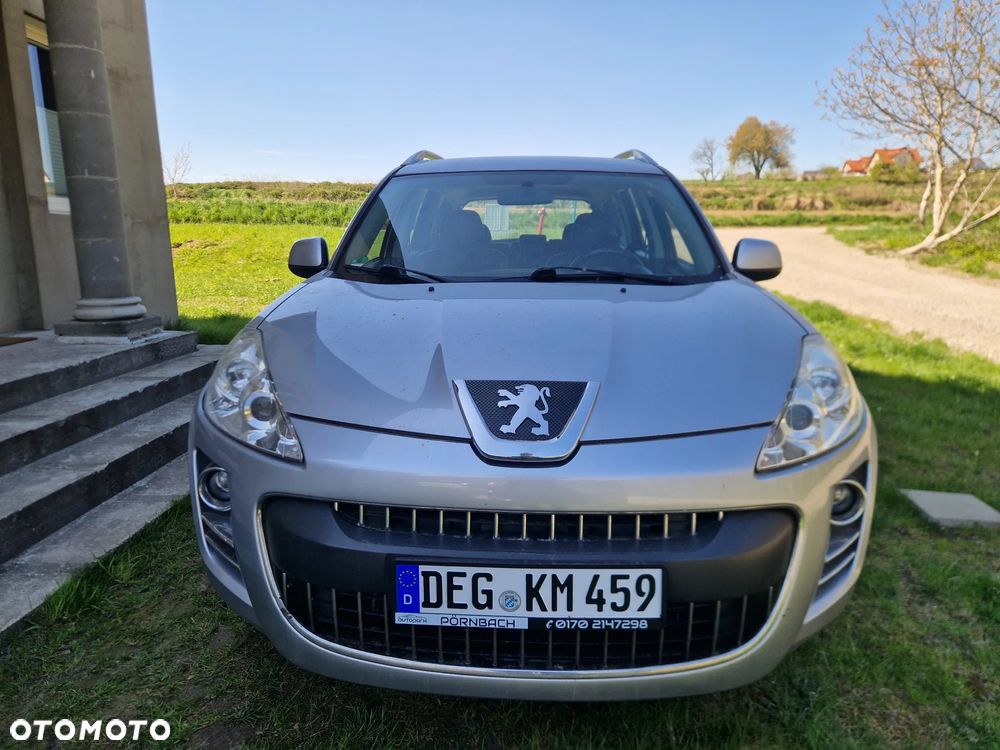 Peugeot 4007 7-Sitzer Sport - 17