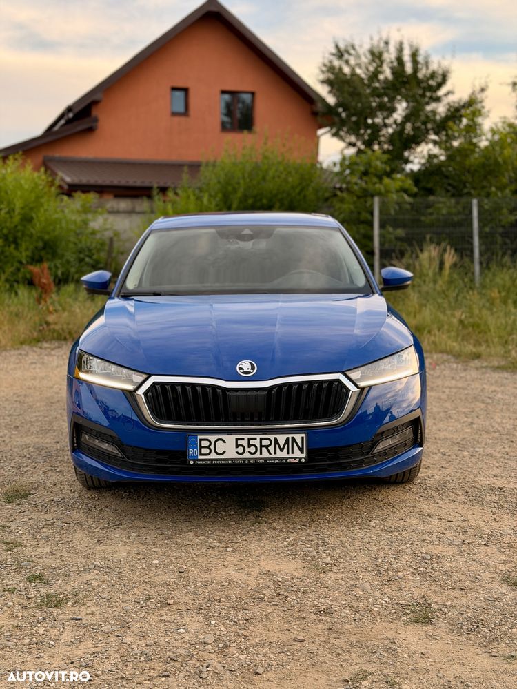 Skoda Octavia 2.0 TDI DSG Ambition - 4